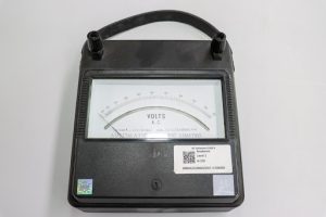 Ac voltmeter 0 - 600 volt