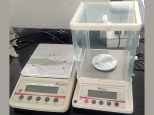0-6KG BALANCE and 27. 0-300 GMS BALANCE