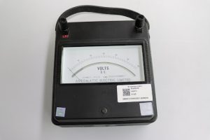 Dc voltmeter 0 - 300 volt